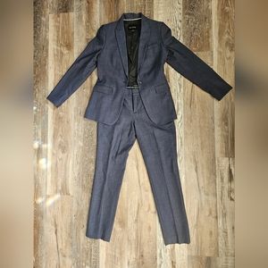 Banana Republic Wool Navy Suit sz 4